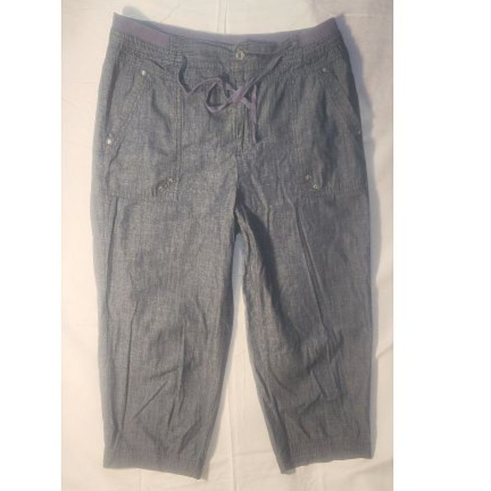 White Stag Ladie's cropped denim pants w/elastic waist in size 18